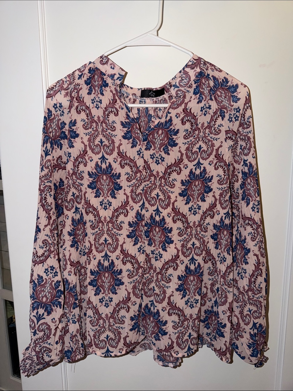 Light Pink Floral Paisley Long-Sleeve Blouse